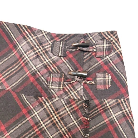 Croft & Barrow Women's Skirt Sz 14 Black Red Plaid Fringe Toggle Stretch Vintage - Picture 2 of 9